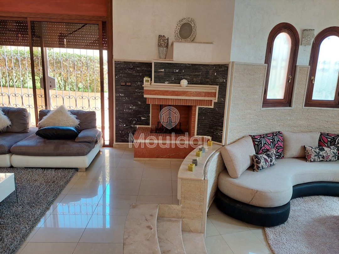 فيلا للبيع مع تراس و ثلاثة طوابق - Photo 18