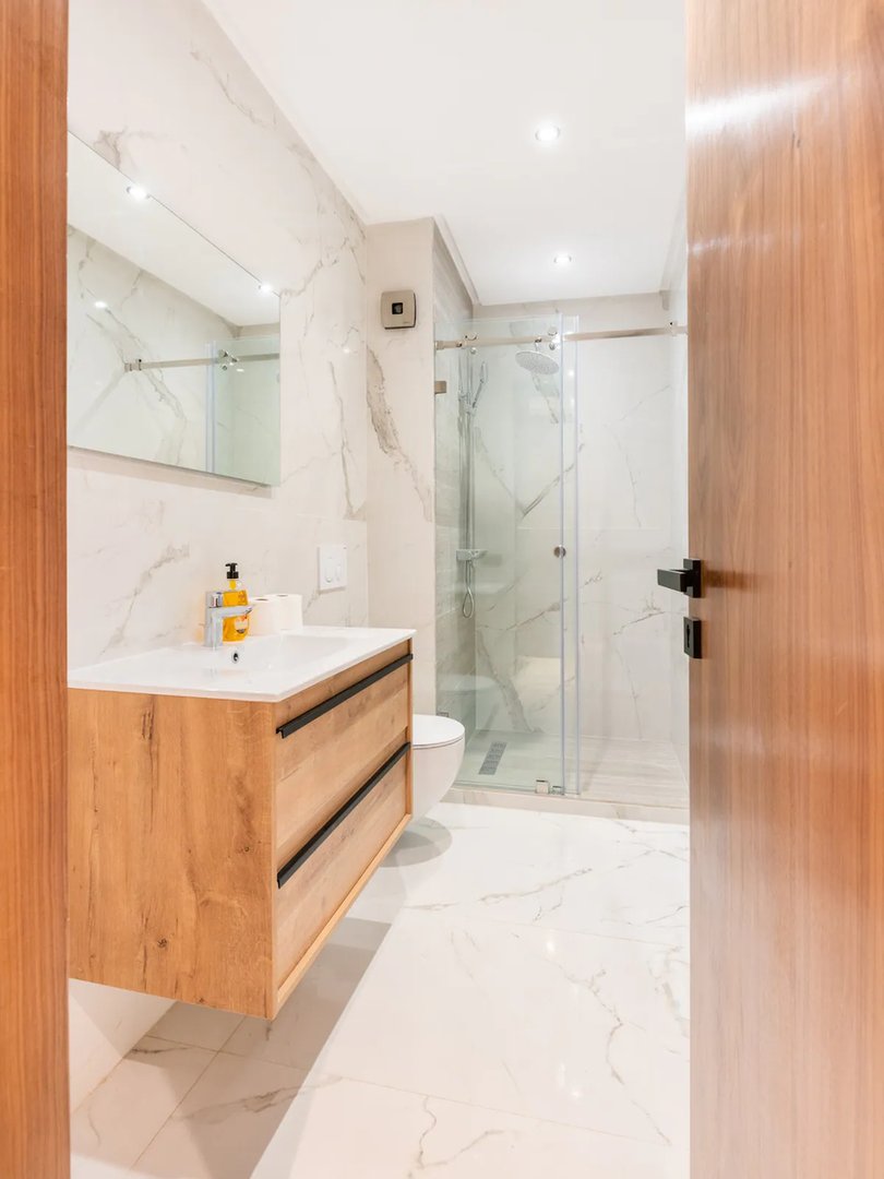 Apartment for rent with terrace - Photo 12