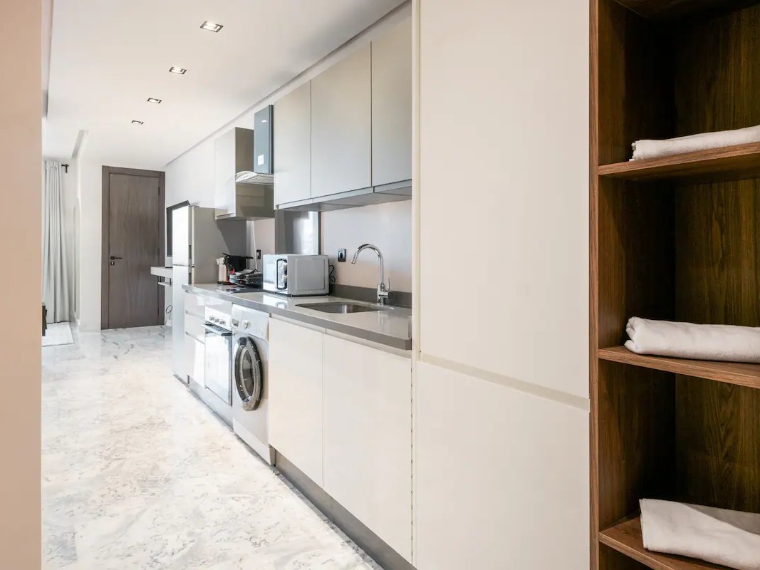 Apartment for rent with terrace - Photo 18