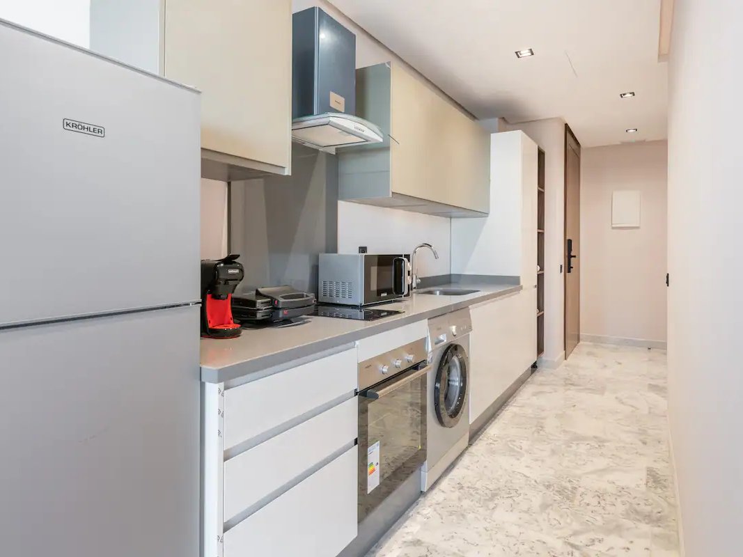 Apartment for rent with terrace - Photo 17