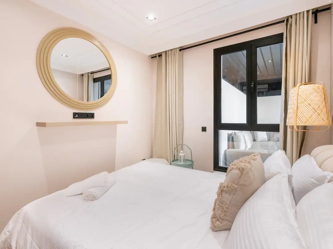 Apartment for rent with terrace - Photo 16