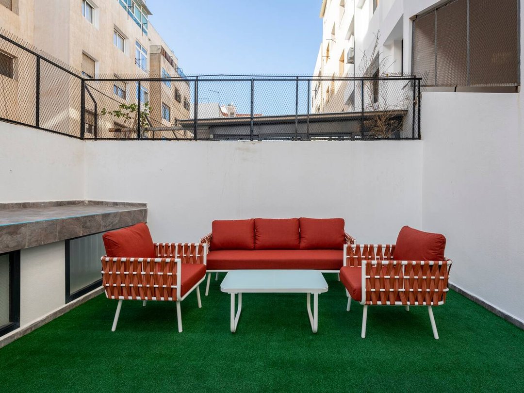 شقة للإيجار مع تراس في الطابق الأول - Photo 9