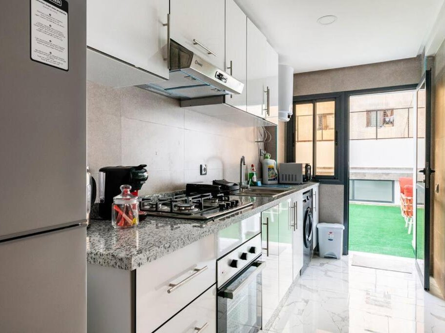 شقة للإيجار مع تراس في الطابق الأول - Photo 17