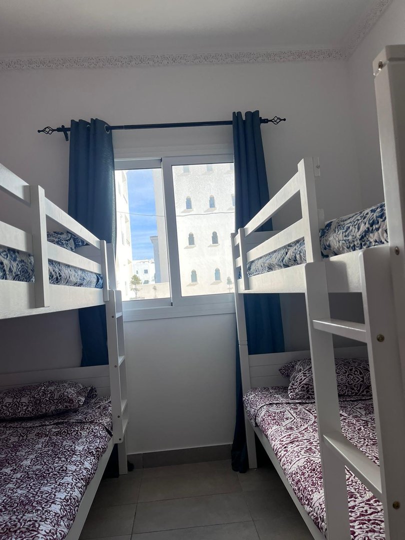 Apartamento en alquiler con piscina - Photo 2