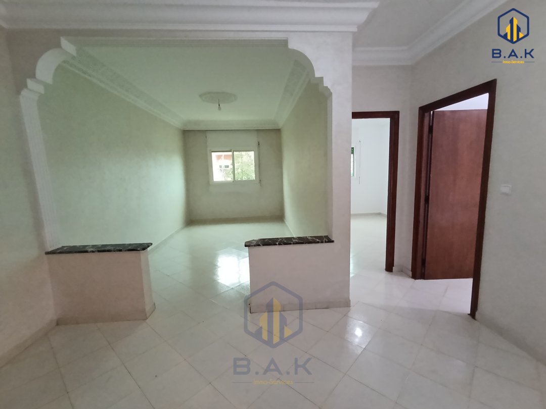 شقة للإيجار مع شرفة في الطابق الأول - Photo 3