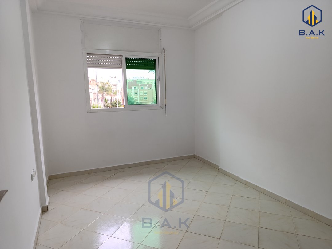 شقة للإيجار مع شرفة في الطابق الأول - Photo 9