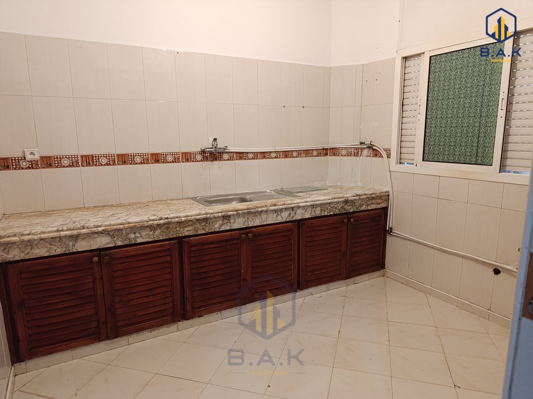 شقة للإيجار مع شرفة في الطابق الأول - Photo 13