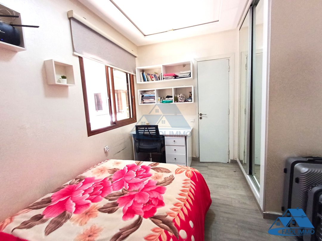 Apartment for sale with terrace - Photo 8