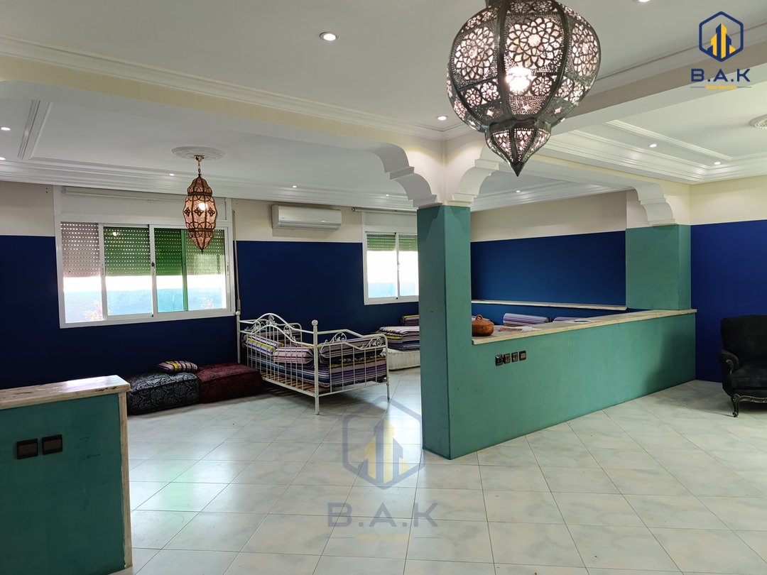 Apartamento en alquiler con terraza - Photo 2