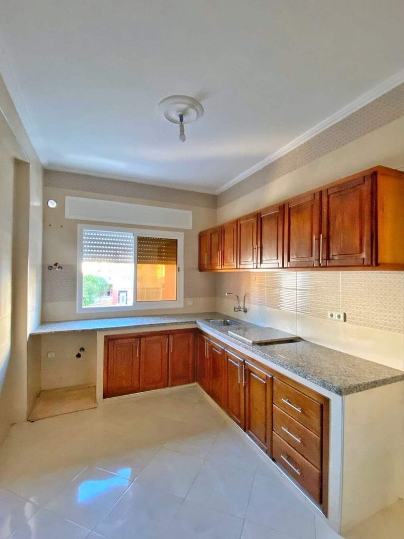 شقة للإيجار في الطابق الثاني - Photo 11