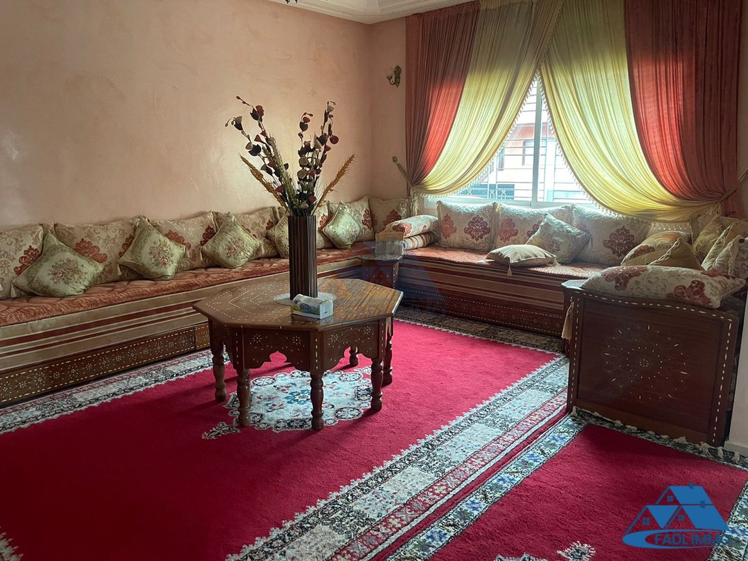 Villa en venta con terraza y tres pisos - Photo 11