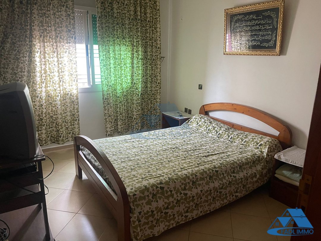 Villa en venta con terraza y tres pisos - Photo 14