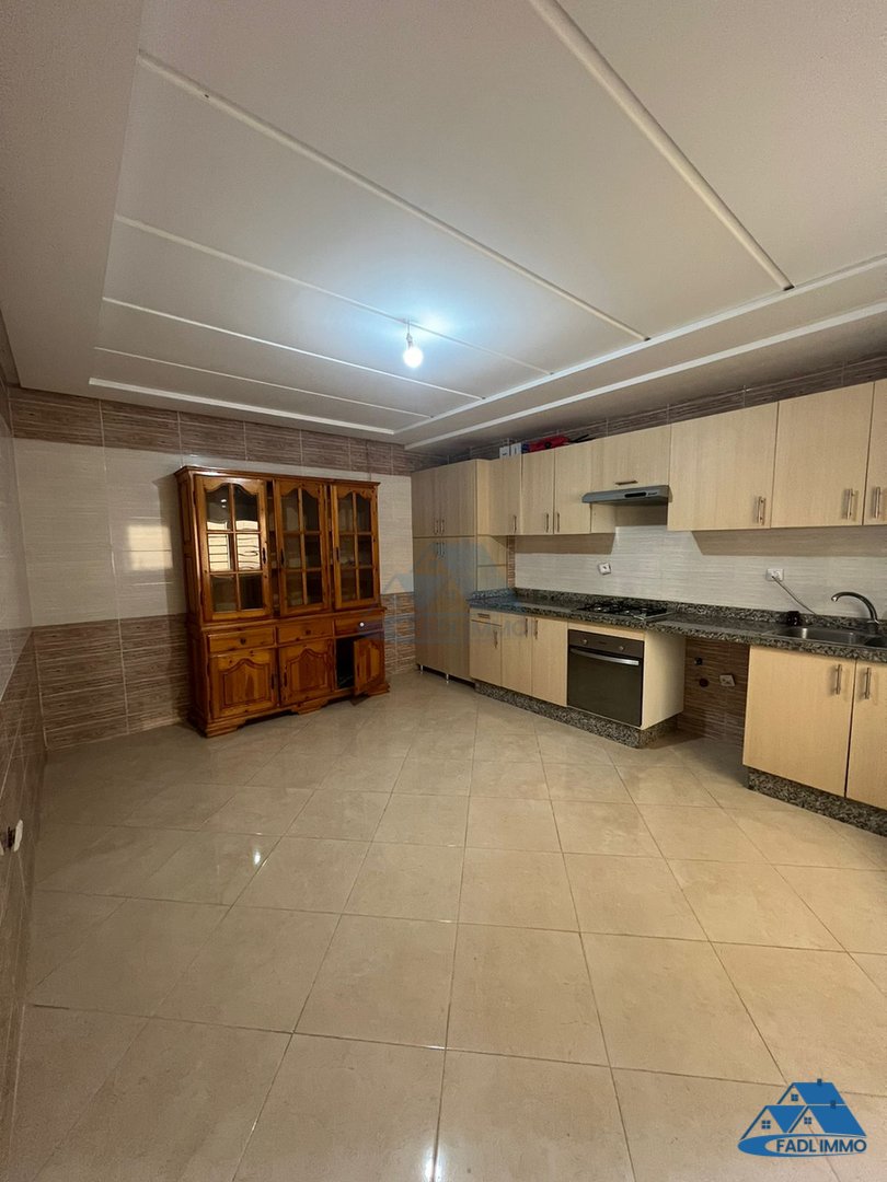 شقة للبيع مع شرفة في الطابق الثاني - Photo 3