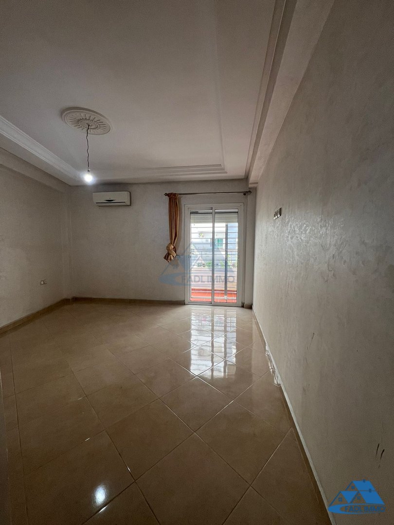 شقة للبيع مع شرفة في الطابق الثاني - Photo 12