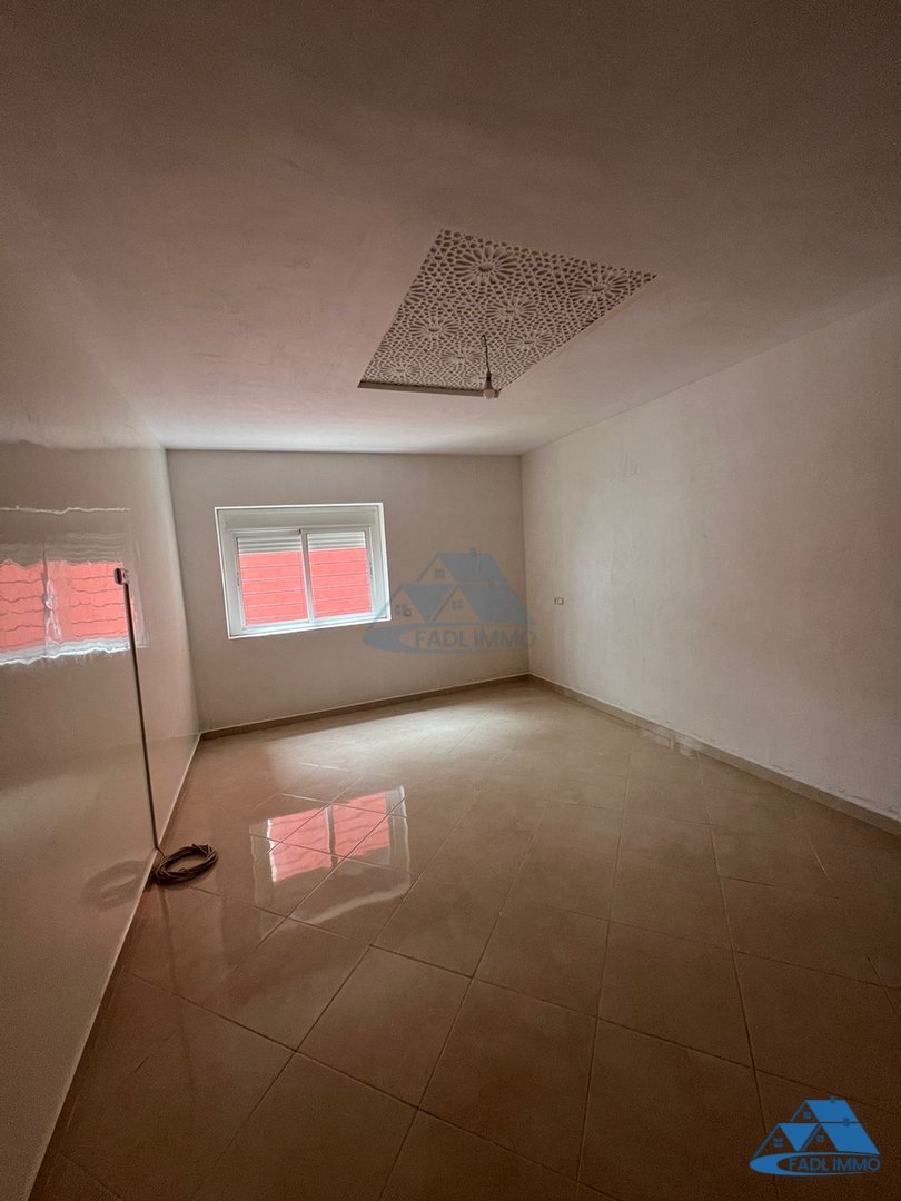 شقة للبيع مع شرفة في الطابق الثاني - Photo 2