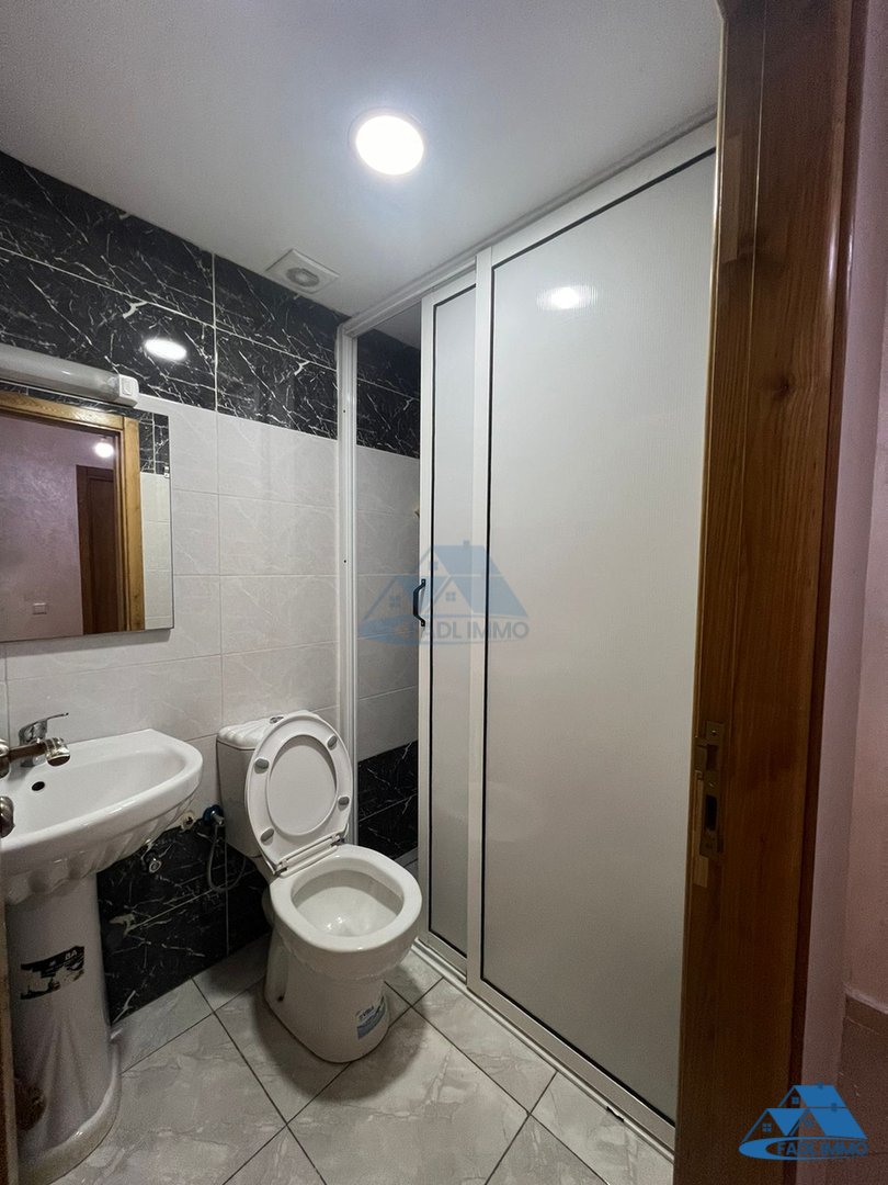 شقة للبيع مع شرفة في الطابق الثاني - Photo 14