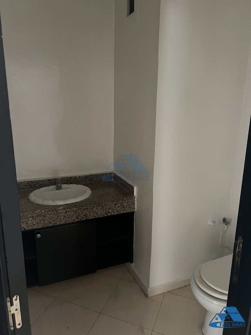 Apartment for sale with balcony - Photo 6