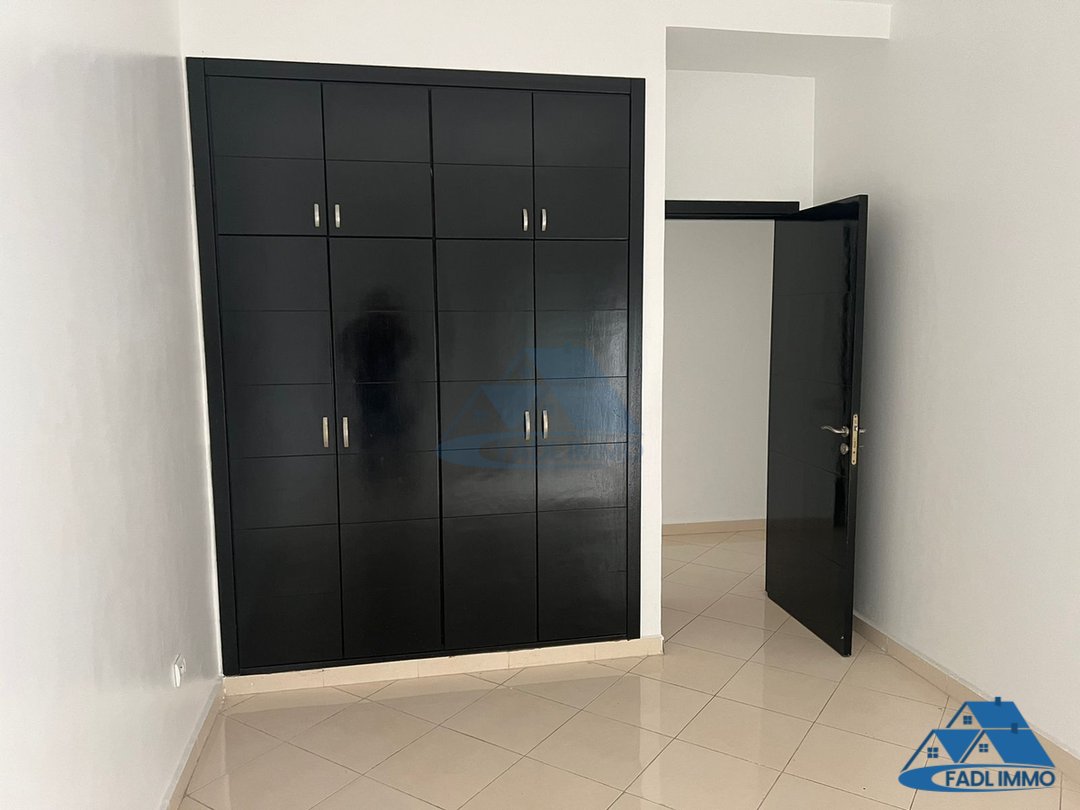 Apartment for sale with balcony - Photo 9