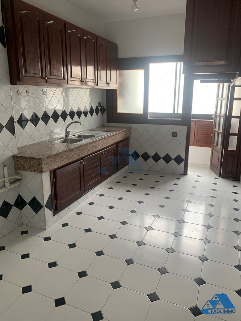 Appartement à louer avec balcon - Photo 2