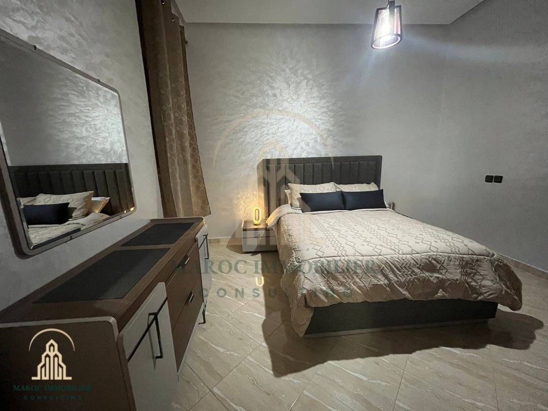 Apartamento en alquiler con balcón en el primer piso - Photo 7