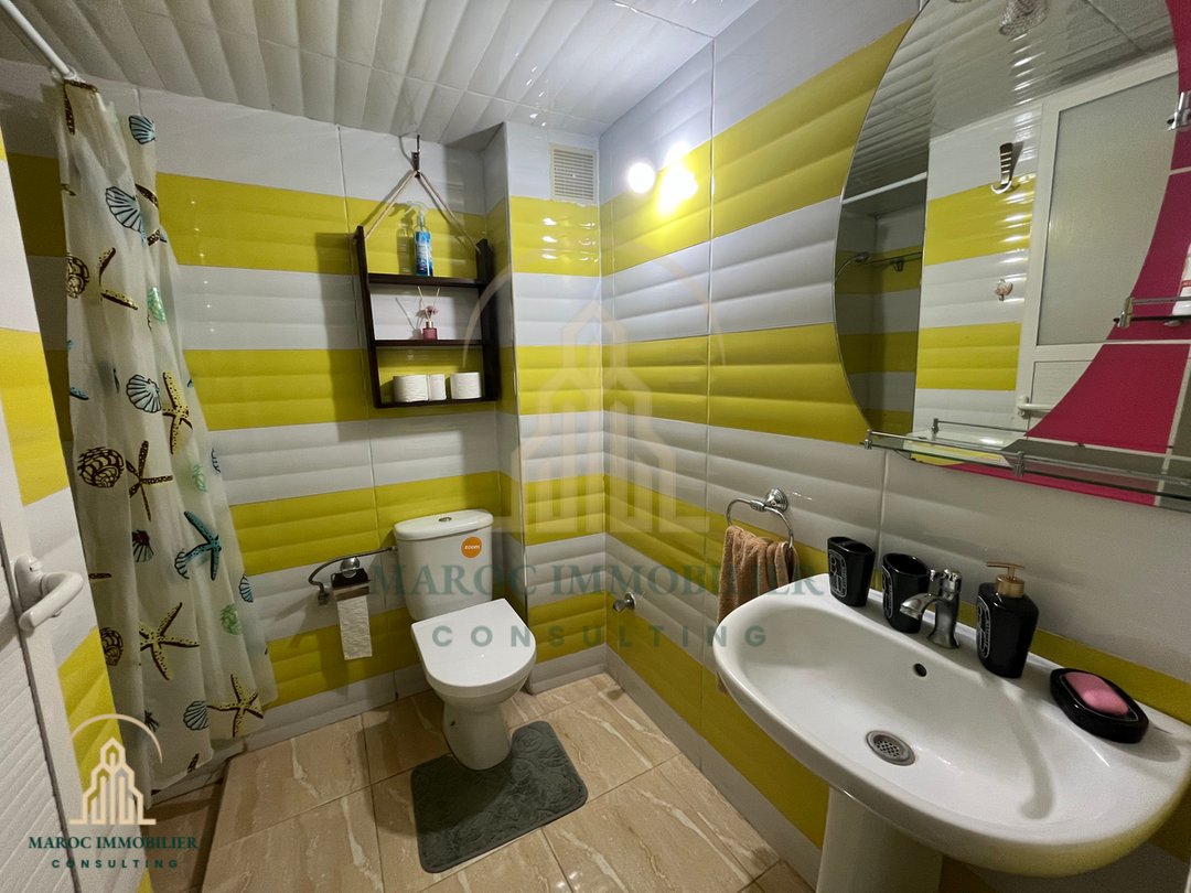 Apartamento en alquiler con balcón en el primer piso - Photo 10