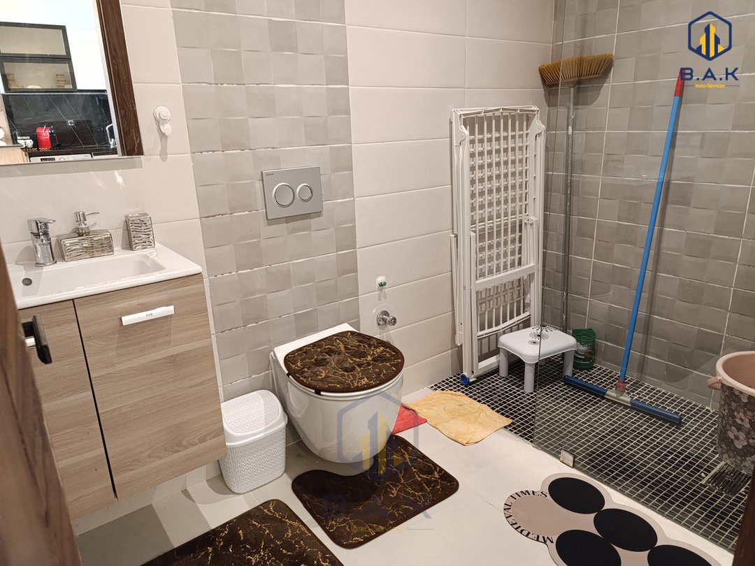 Apartment for rent with terrace - Photo 15