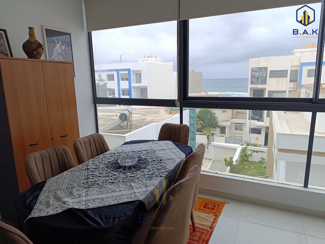 Apartment for rent with terrace - Photo 5