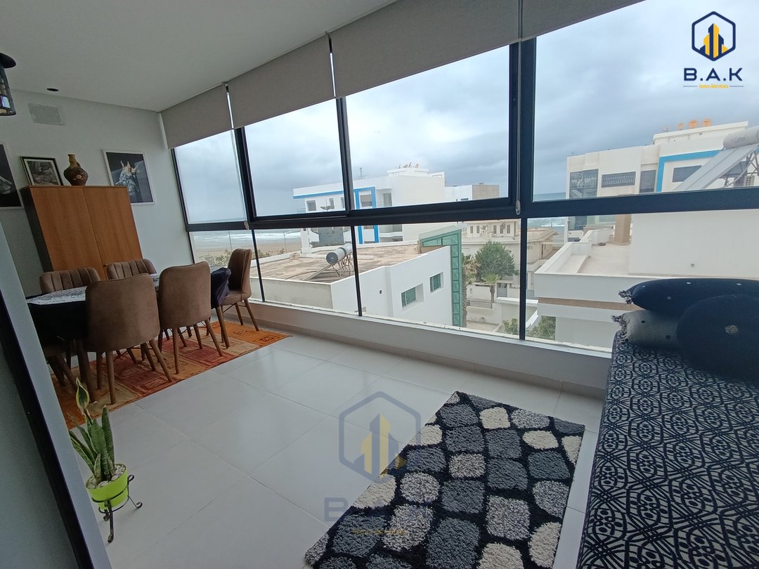 Apartment for rent with terrace - Photo 9