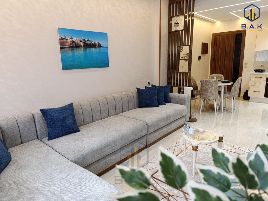 Apartment for rent with parking - Photo 2