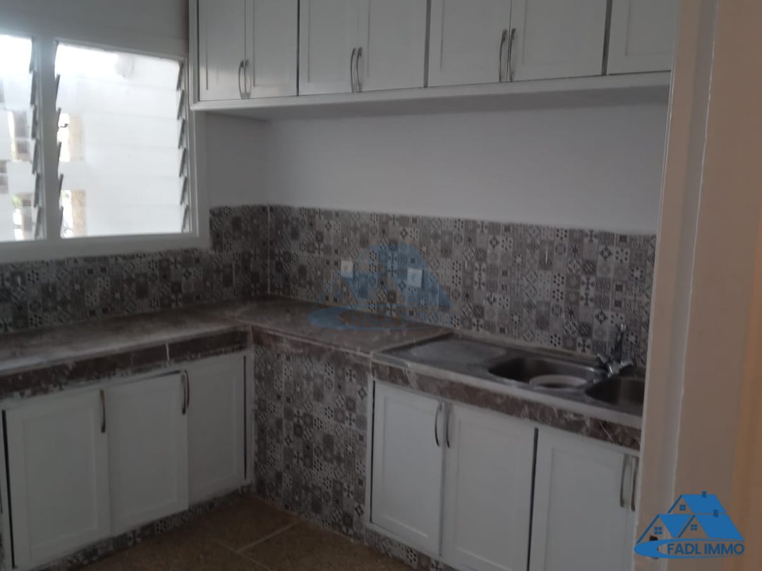 Appartement à louer avec parking au premier étage - Photo 1