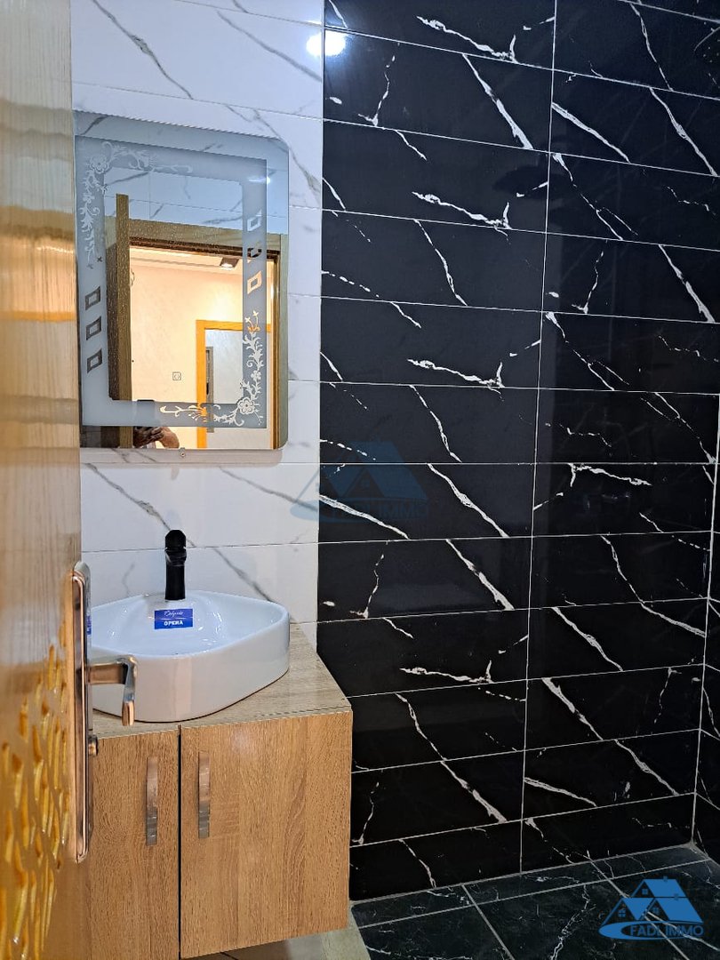 Apartment for sale with balcony - Photo 6