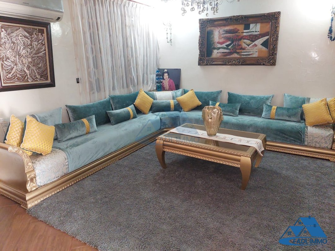 Villa for sale with terrace and three floors - Photo 3