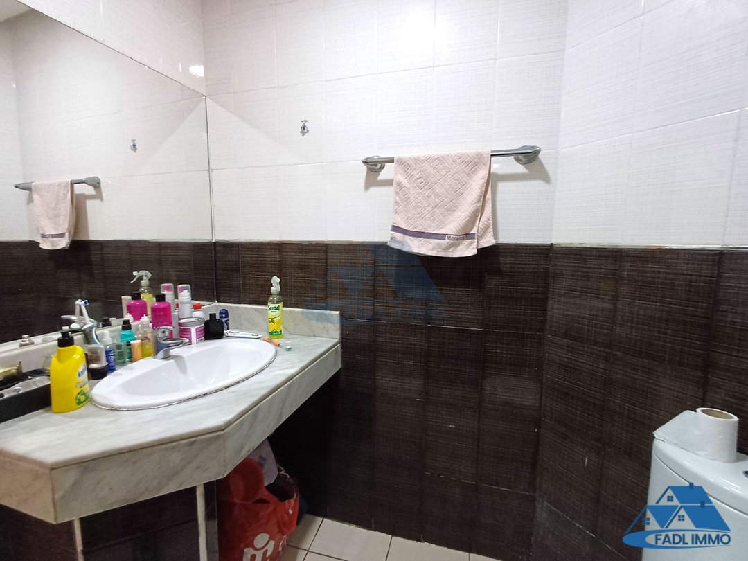 شقة للبيع مع موقف سيارات في الطابق الثاني - Photo 17