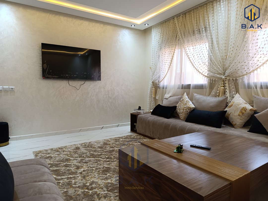 Apartment for rent with balcony - Photo 3