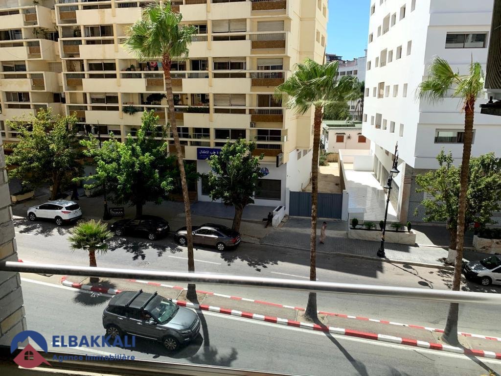 Apartamento en alquiler con balcón en el segundo piso - Photo 16