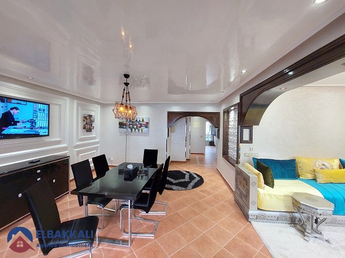 شقة للإيجار مع تراس في الطابق الأرضي - Photo 1