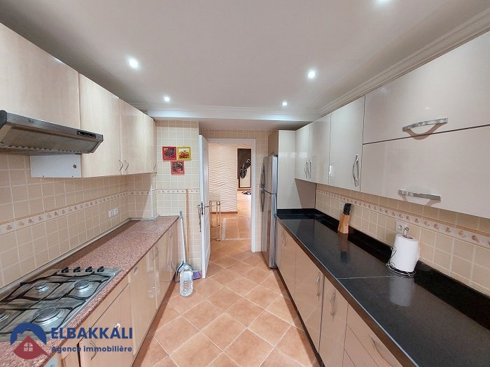 شقة للإيجار مع تراس في الطابق الأرضي - Photo 11