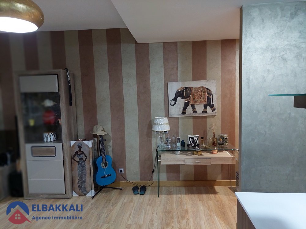 شقة للإيجار مع موقف سيارات - Photo 11