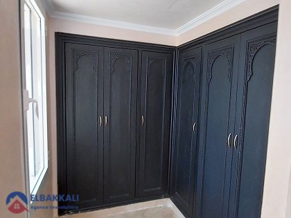 فيلا للإيجار مع مسبح و ثلاثة طوابق - Photo 11