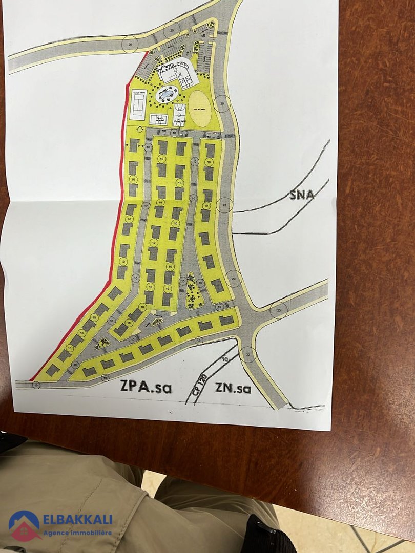 Terrain titré en lotissement à vendre - Photo 1