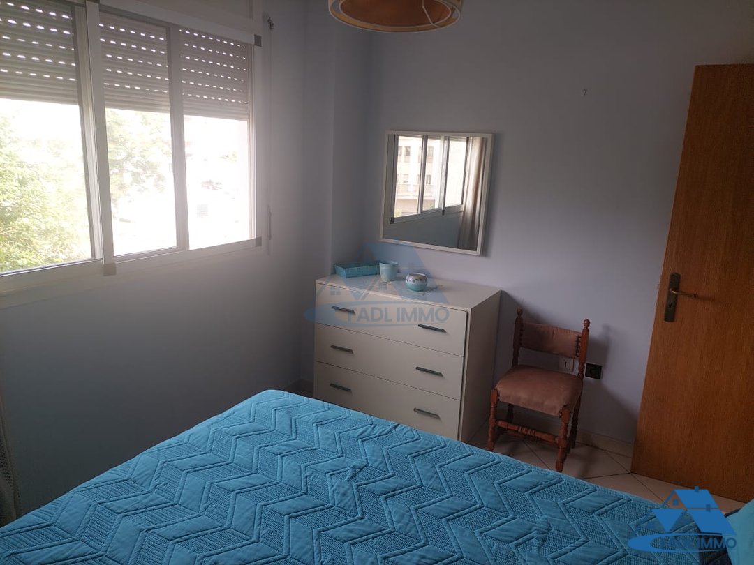 Apartment for rent with terrace - Photo 3