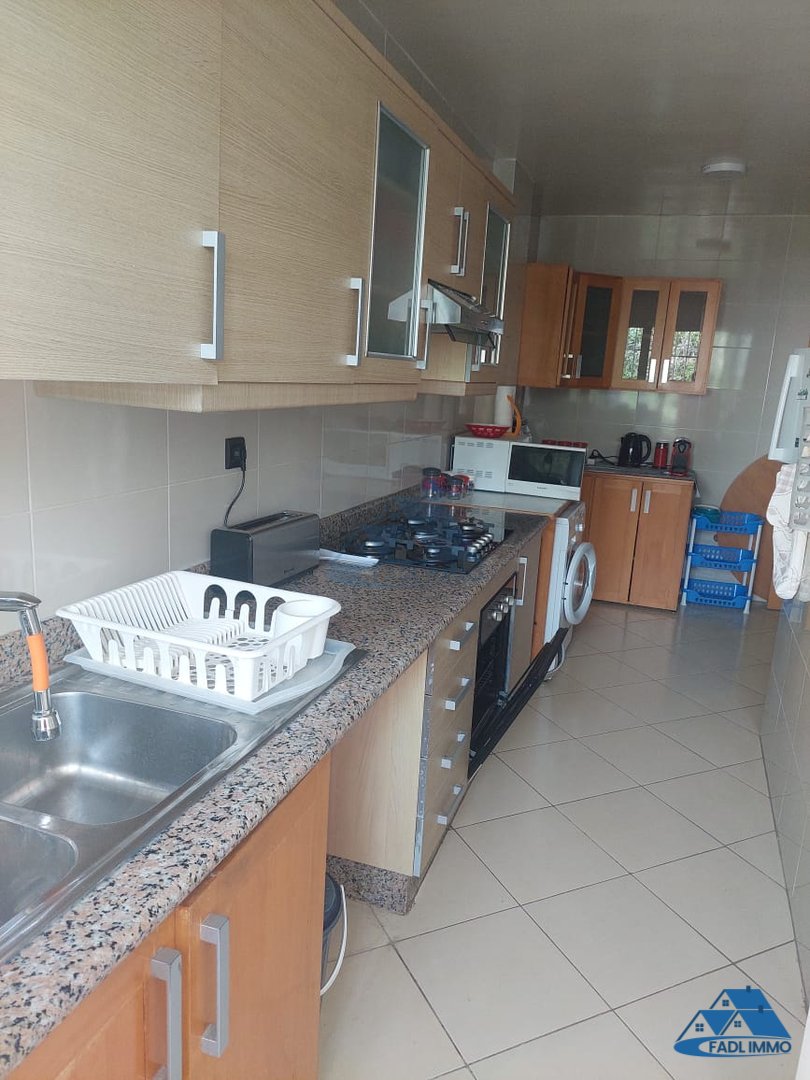 Apartment for rent with terrace - Photo 21