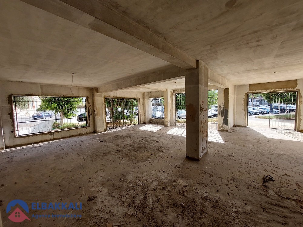 Commercial property for sale - Photo 11