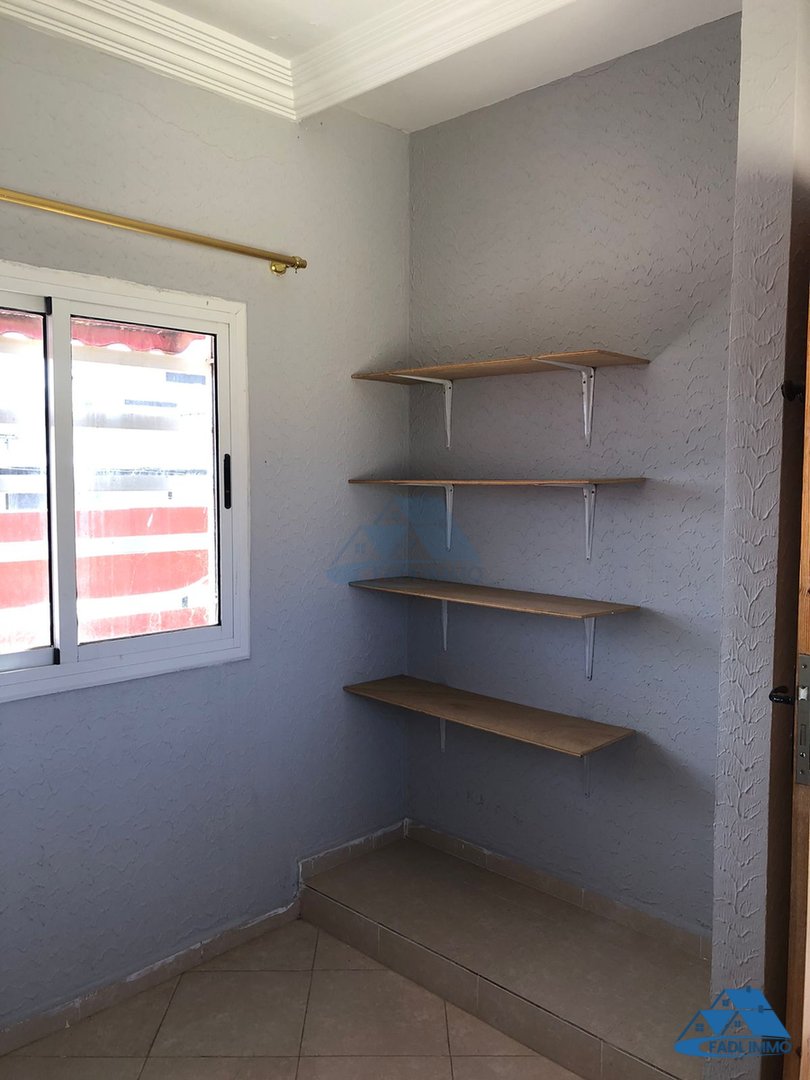 Studio à louer au deuxième étage - Photo 5