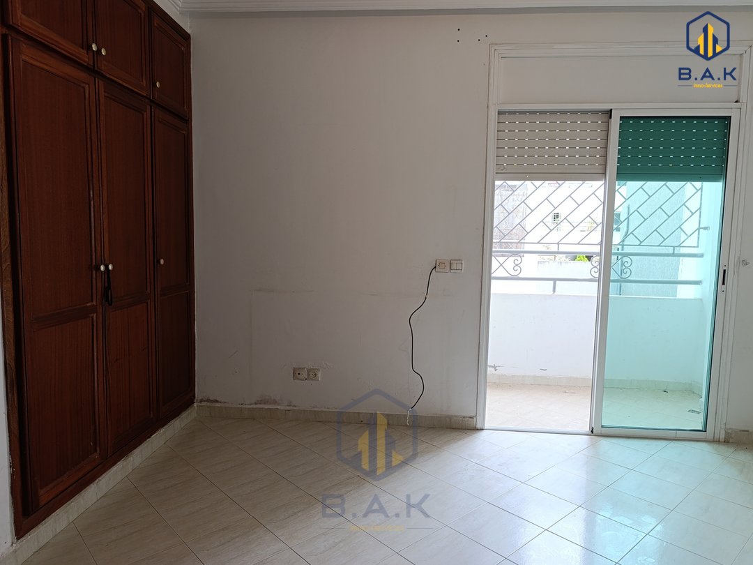 شقة للبيع مع شرفة في الطابق الثالث - Photo 7