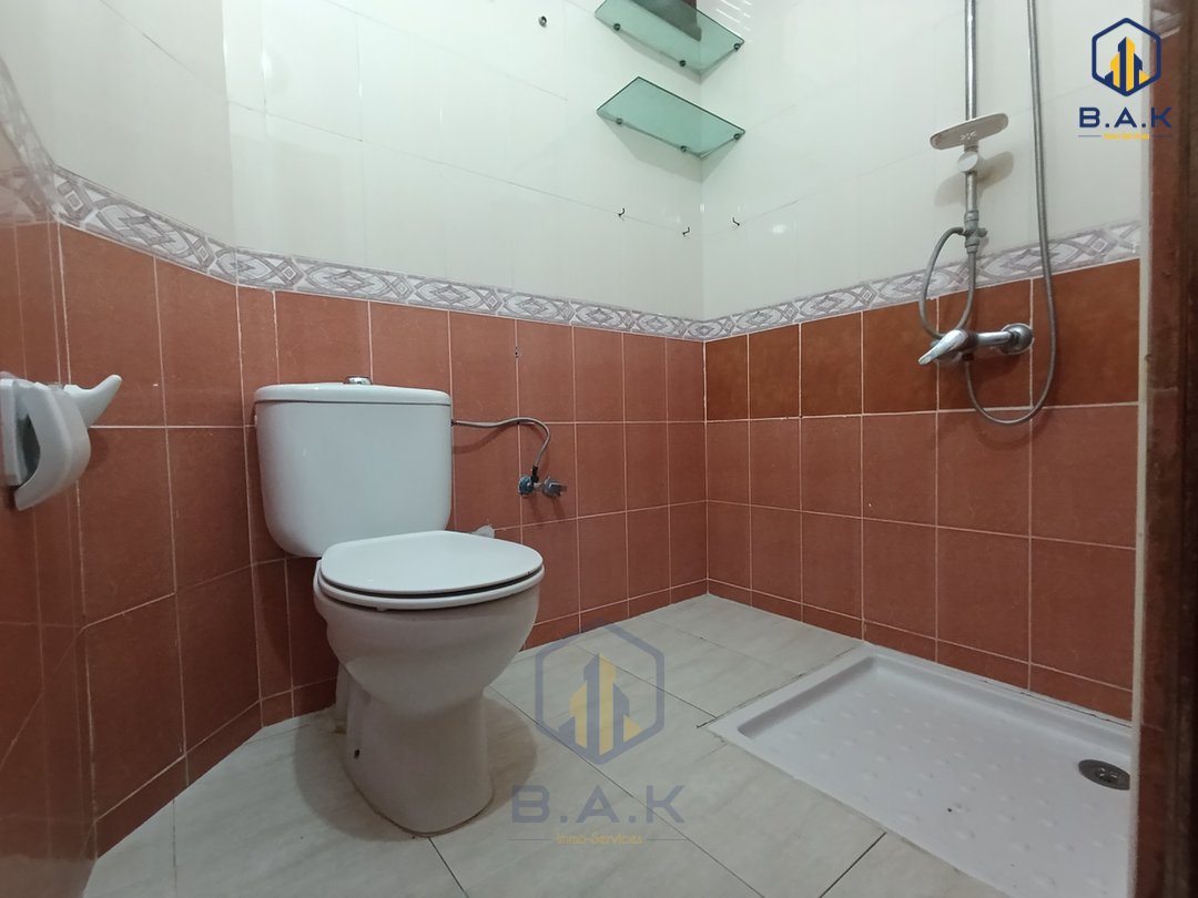 شقة للبيع مع شرفة في الطابق الثالث - Photo 13