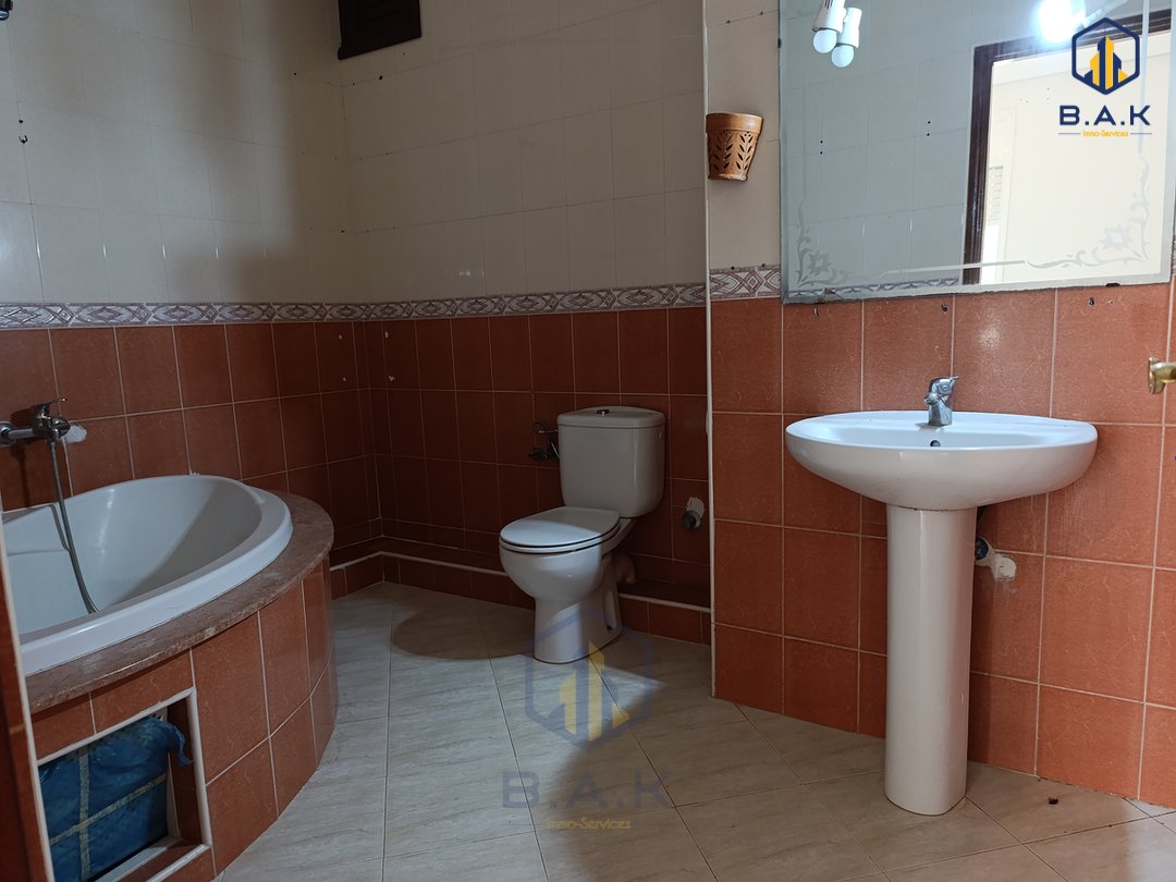 شقة للبيع مع شرفة في الطابق الثالث - Photo 15