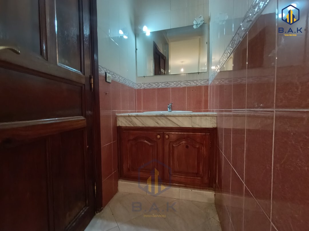 شقة للبيع مع شرفة في الطابق الثالث - Photo 14