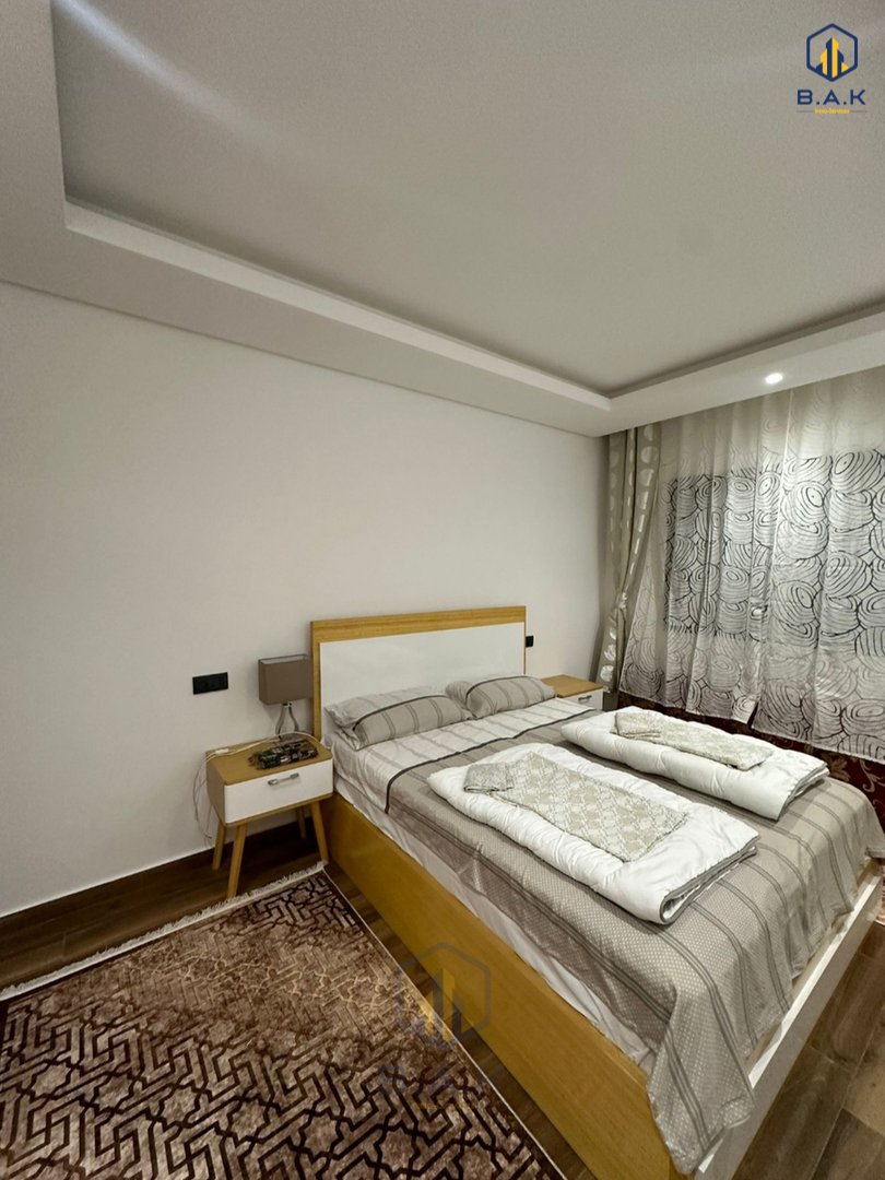 Apartamento en alquiler con balcón en el segundo piso - Photo 7