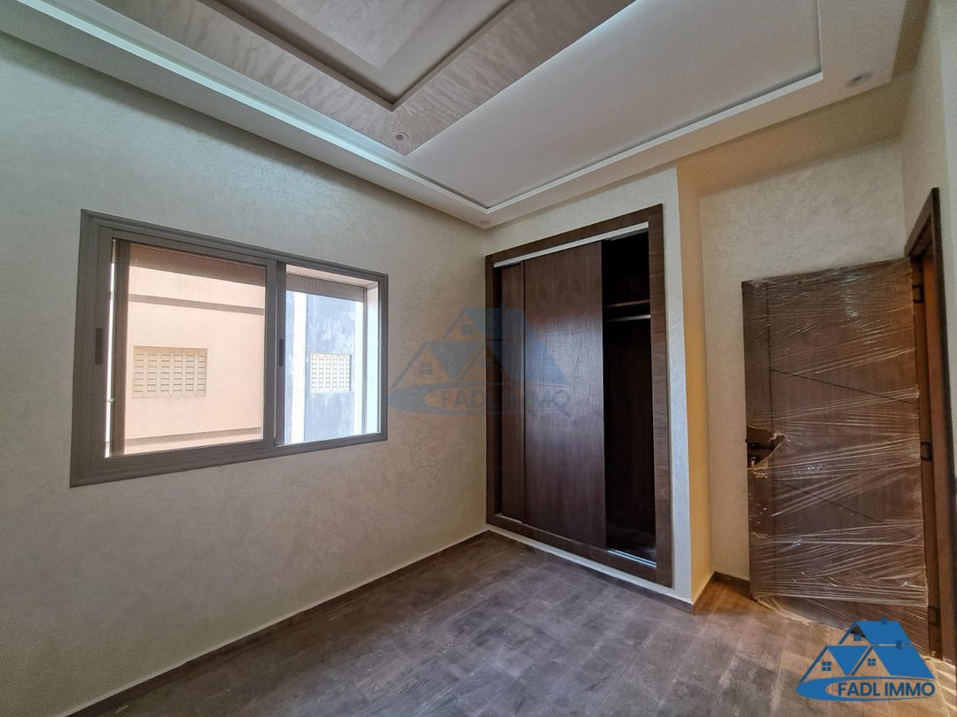 شقة للبيع مع موقف سيارات في الطابق الأول - Photo 4